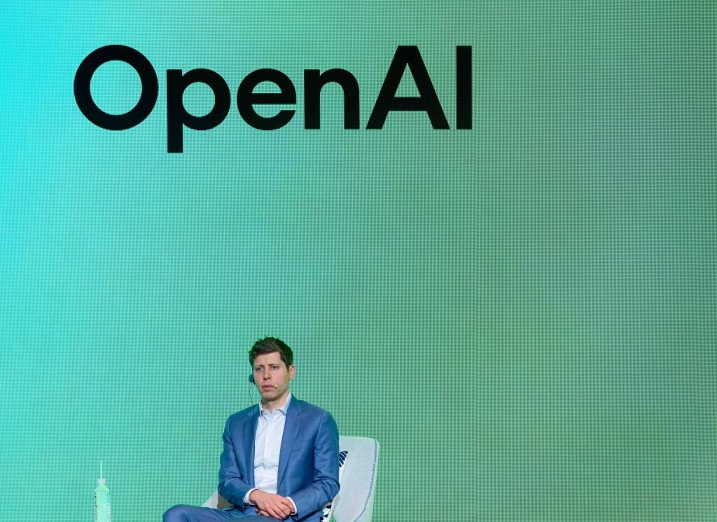 a-former-openai-engineer-describes-what-it’s-really-like-to-work-there