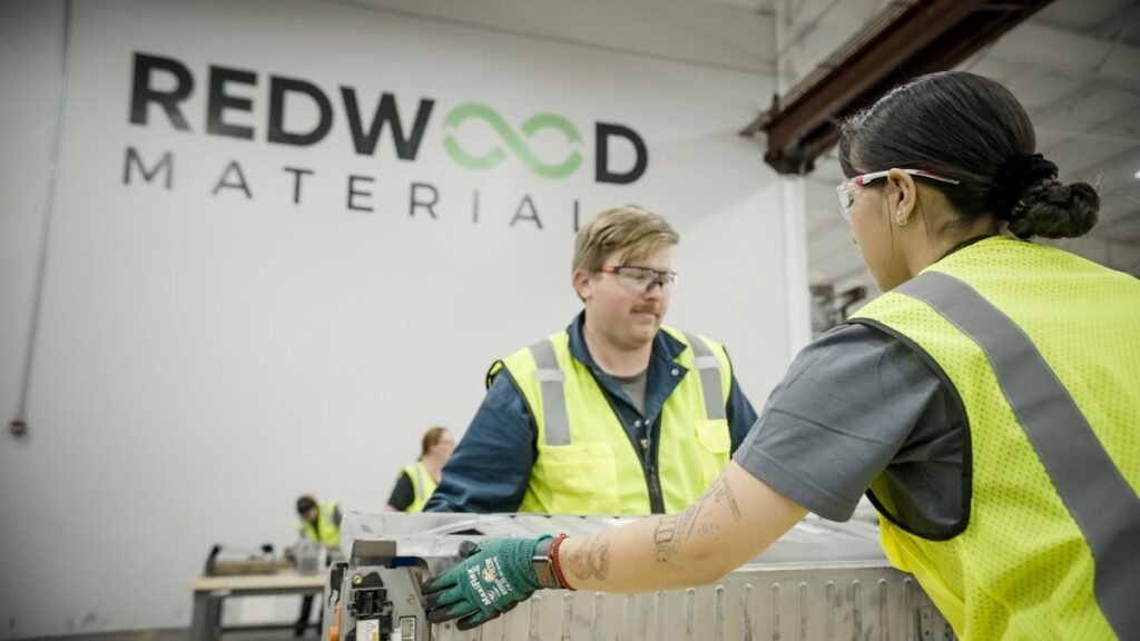 gm-teams-up-with-redwood-materials-to-power-data-centers-with-ev-batteries
