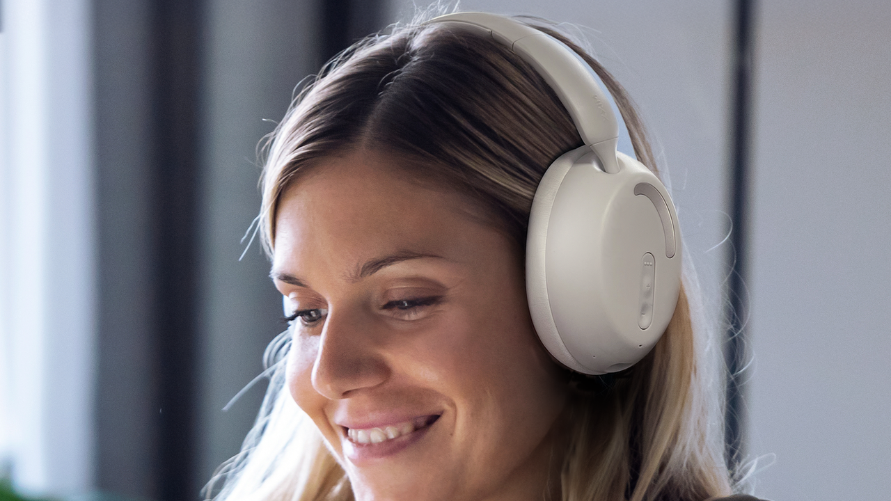 these-cheap-new-noise-cancelling-headphones-have-the-style-of-the-sonos-ace-for-a-fraction-of-the-price-–-but-you-can-still-get-sonos’-originals-for-an-amazing-discount-right-now,-too!
