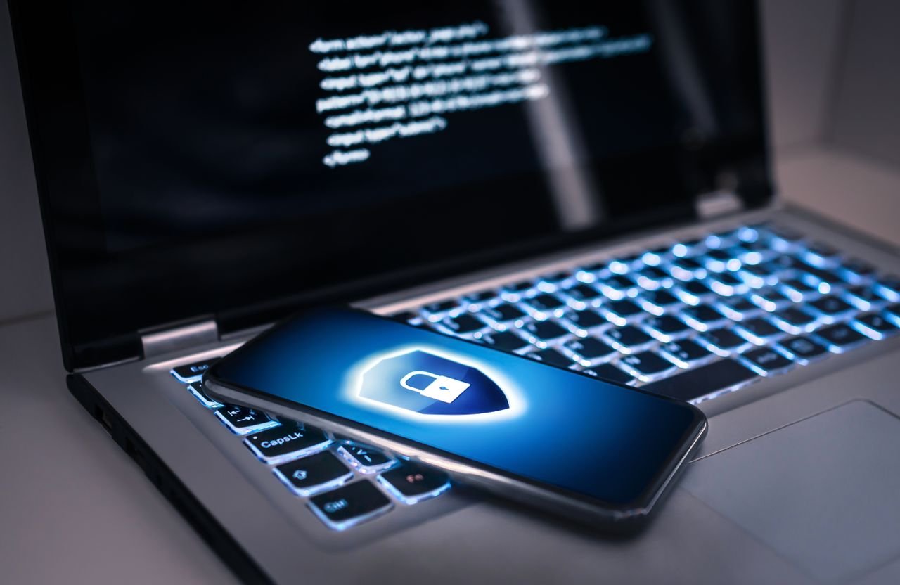 antivirus-vs-internet-security:-what’s-the-difference?
