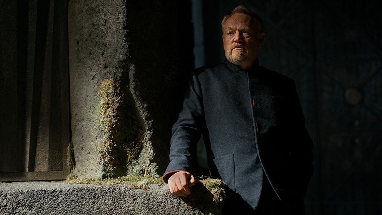 foundation-season-3-episode-2-appears-to-say-goodbye-to-a-key-character,-but-the-apple-tv-+-show’s-star-isn’t-too-sad-about-it:-‘i-found-it-satisfying’