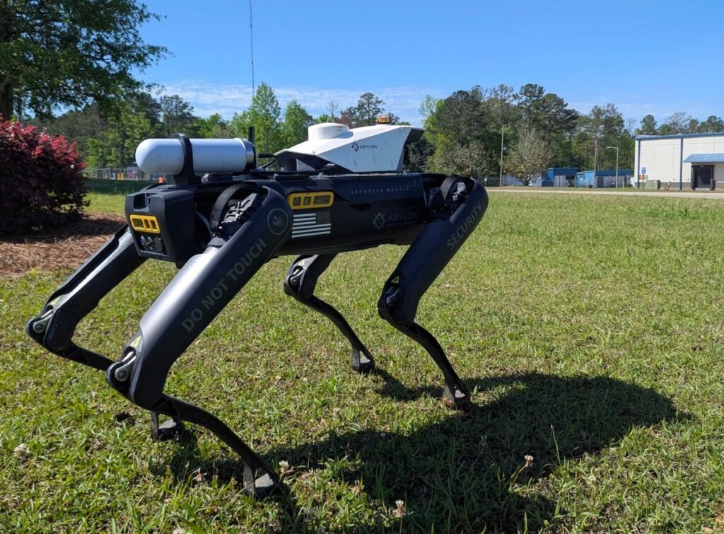 robot-guard-dogs-help-asylon-raise-a-$26m-series-b