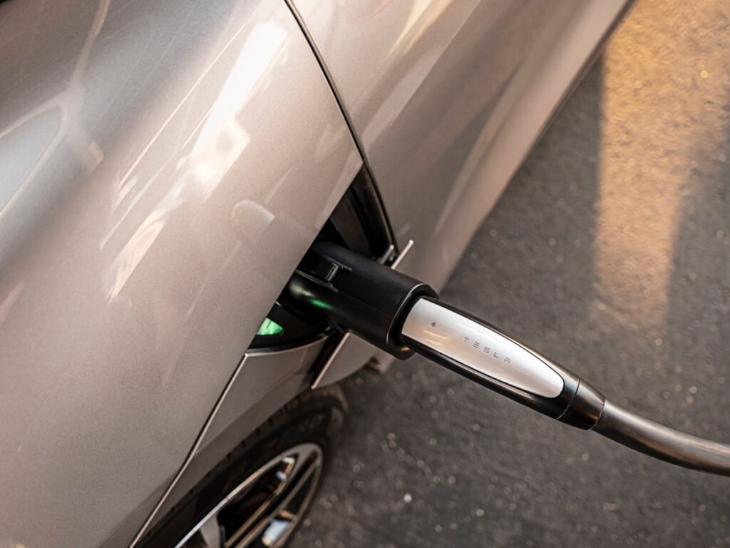 lucid-air-owners-will-soon-be-able-to-use-tesla-superchargers-—-but-there’s-a-catch