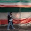 apple-alerted-iranians-to-iphone-spyware-attacks,-say-researchers