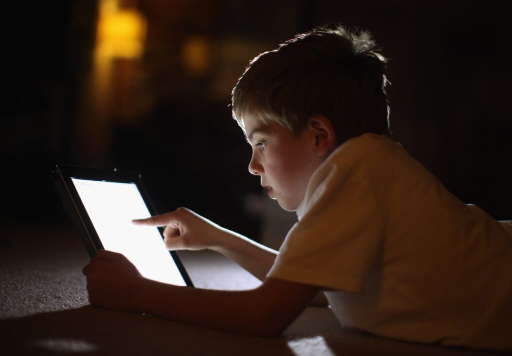 uk.-starts-enforcing-online-age-check-rules