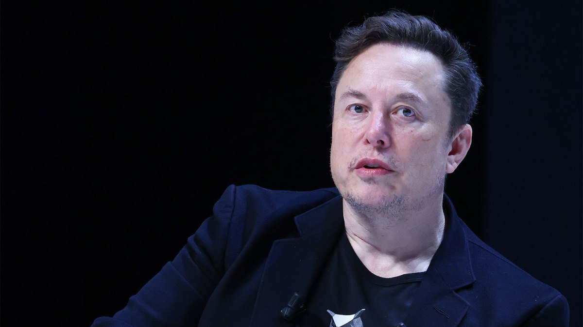 tesla-signs-$16.5b-deal-with-samsung-to-make-ai-chips