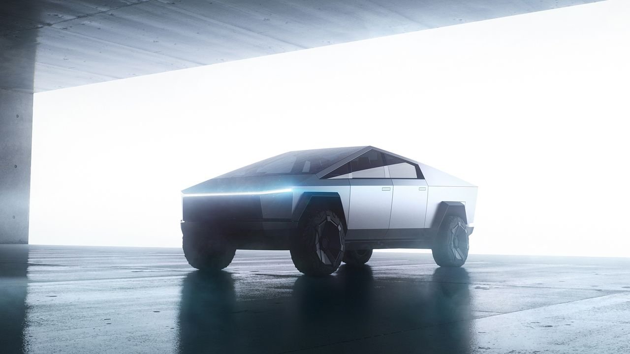 the-tesla-cybertruck-is-officially-a-flop,-but-a-smaller-version-could-be-en-route-–-here-are-5-things-i-think-it-needs