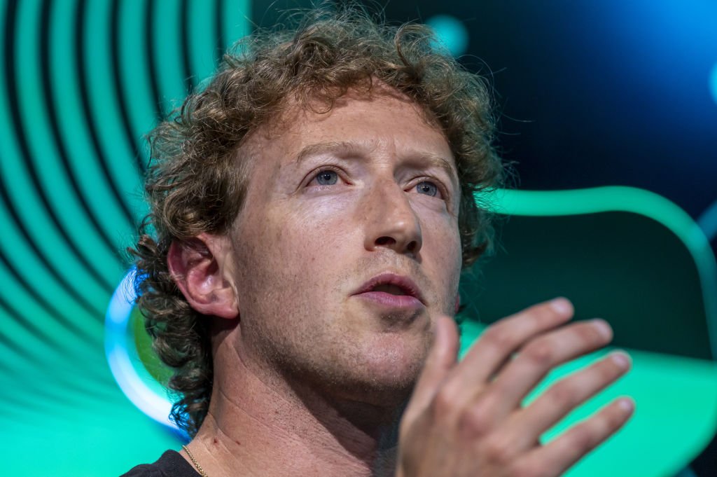 zuckerberg-signals-meta-won’t-open-source-all-of-its-‘superintelligence’-ai-models