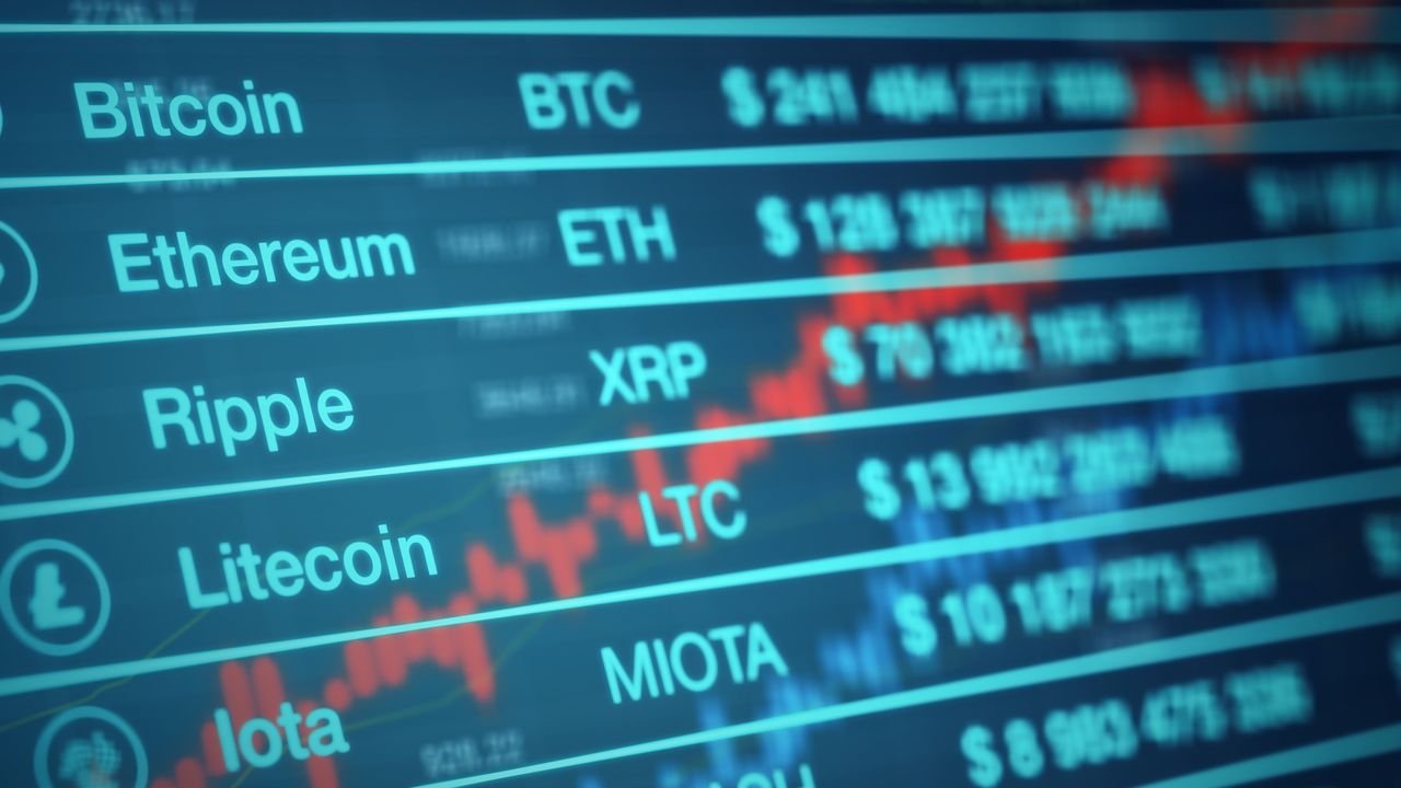 defunct-crypto-platform-ftx-japan-leaked-thousands-of-user-records-after-shutting-down-–-here’s-how-to-stay-safe